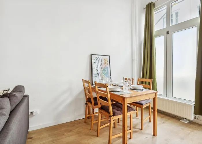 Beautiful 1 Bedroom In Charlottenburg Berlin