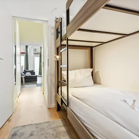 Beautiful 1 Bedroom In Charlottenburg Apartment