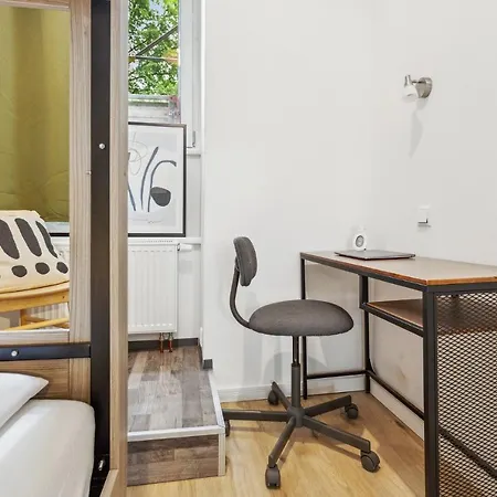 Beautiful 1 Bedroom In Charlottenburg Apartment