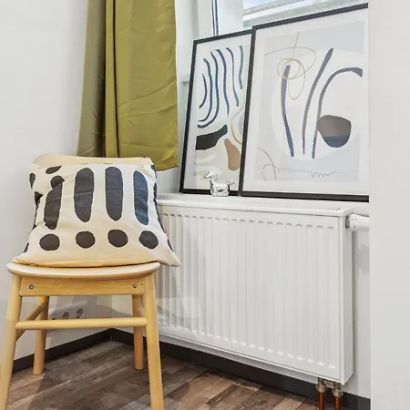 Beautiful 1 Bedroom In Charlottenburg Berlino